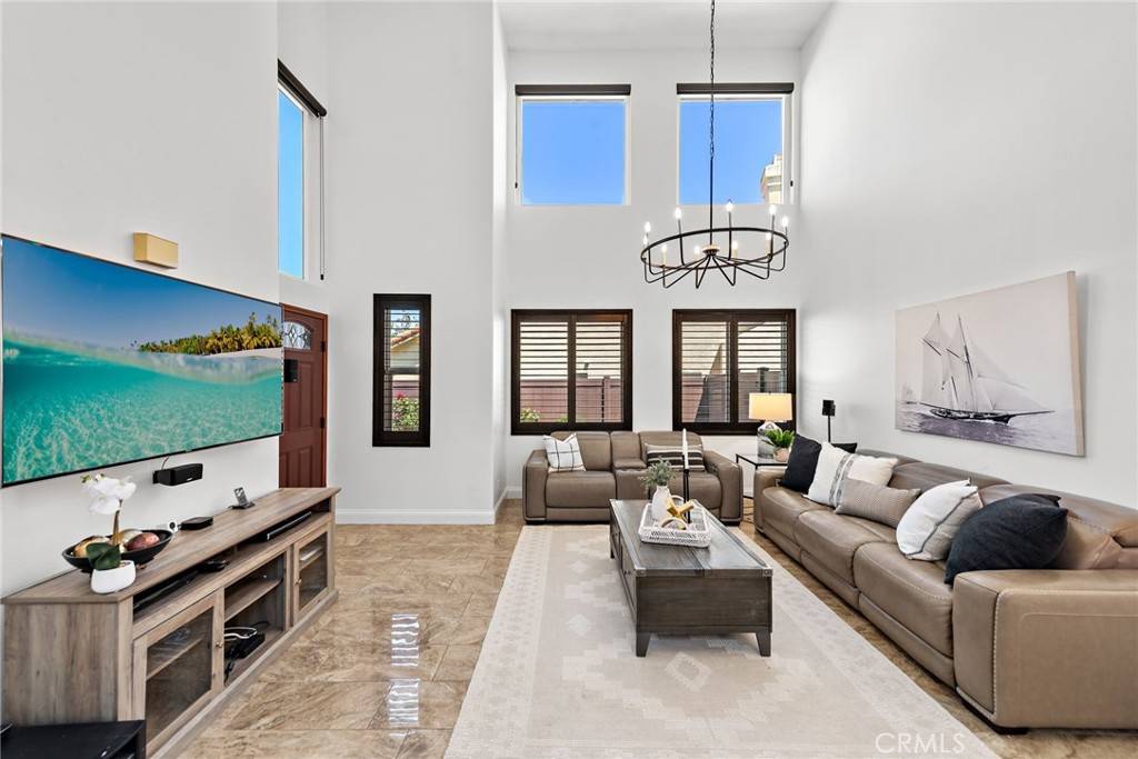 Rancho Santa Margarita, CA 92688,52 Via Brida