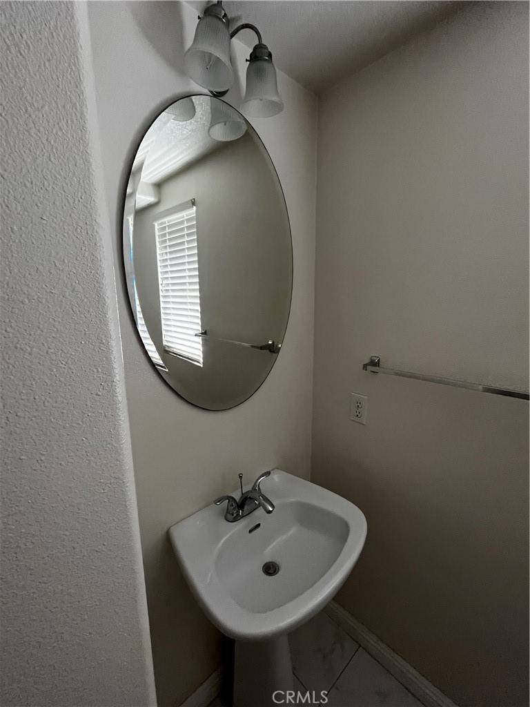 Aliso Viejo, CA 92656,34 Rue Du Chateau