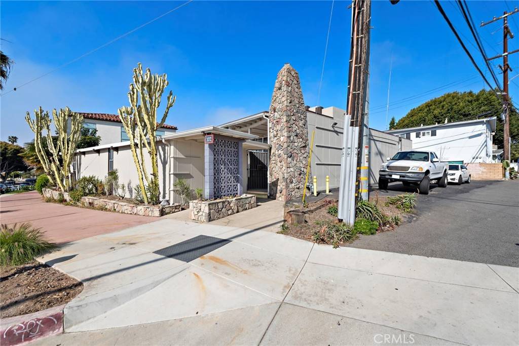 San Clemente, CA 92672,102 W El Portal