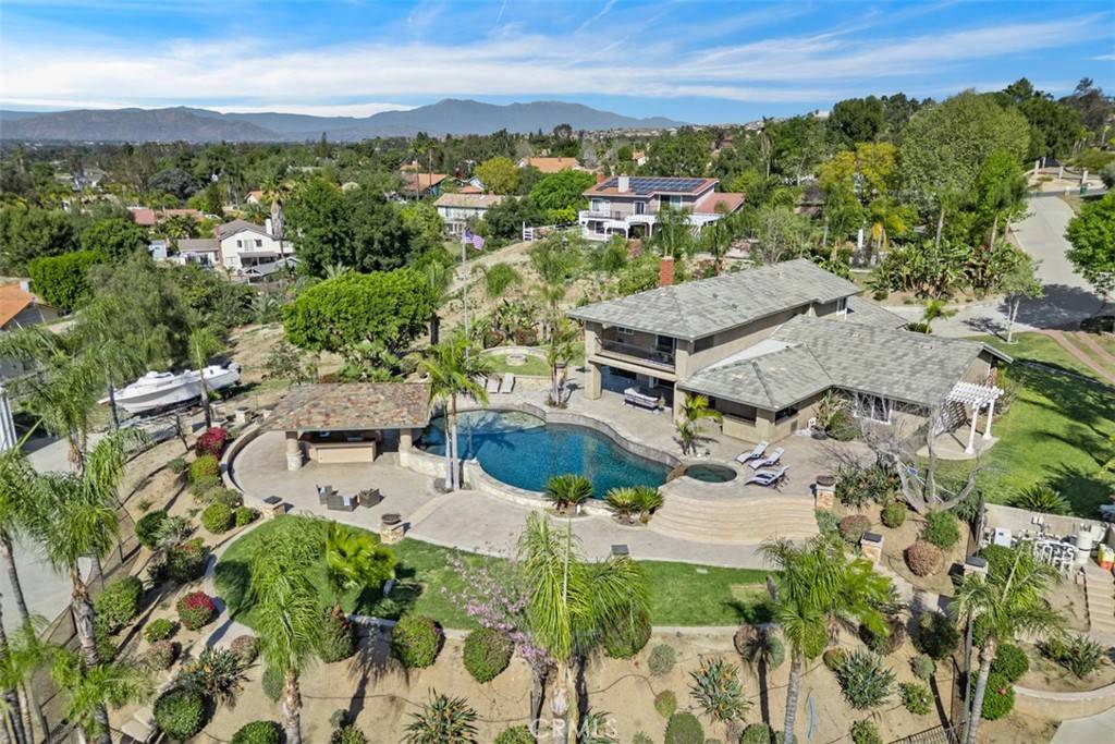 Riverside, CA 92504,17289 Mariposa AVE