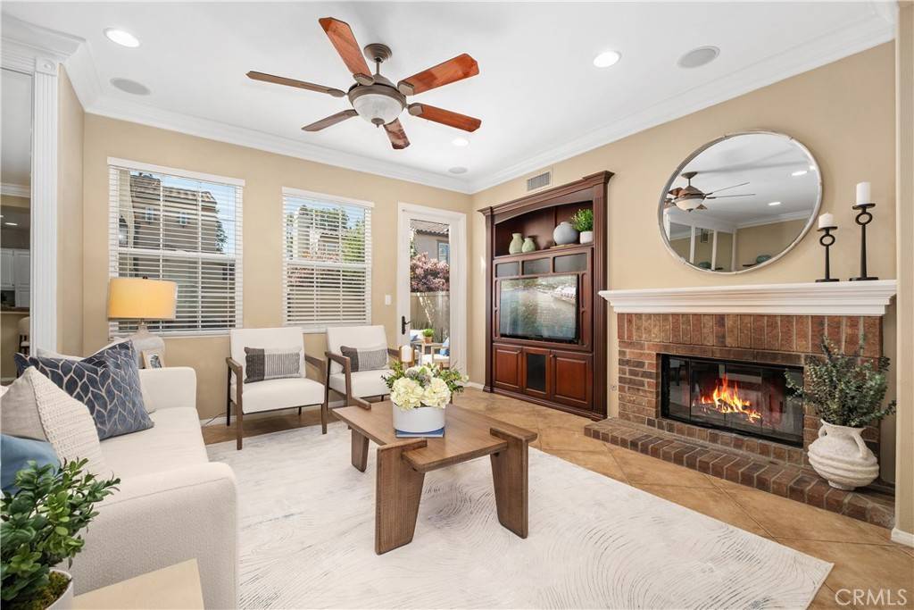 Irvine, CA 92603,115 Vermillion