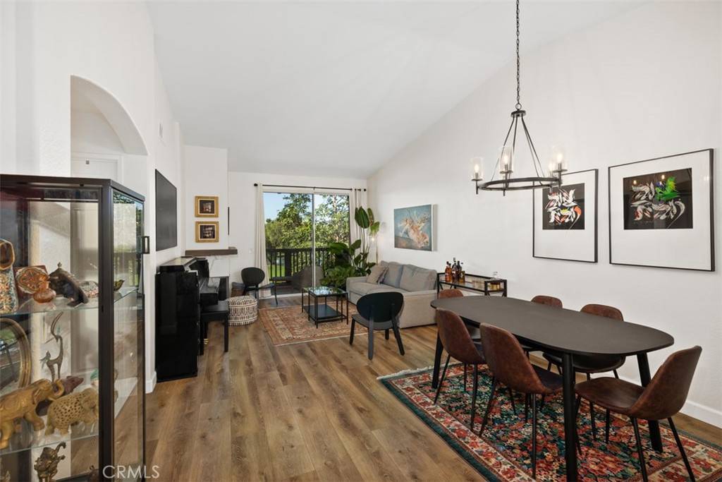 Rancho Santa Margarita, CA 92688,20 Via Solaz #1