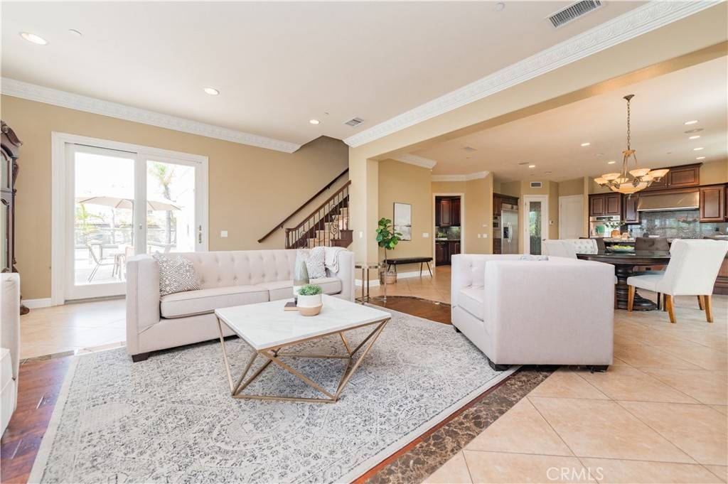 Yorba Linda, CA 92886,18640 Seabiscuit RUN