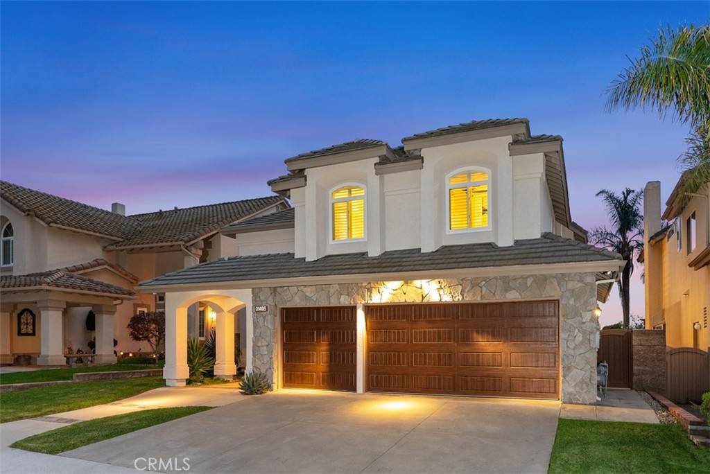 Rancho Santa Margarita, CA 92679,21495 Silvertree LN