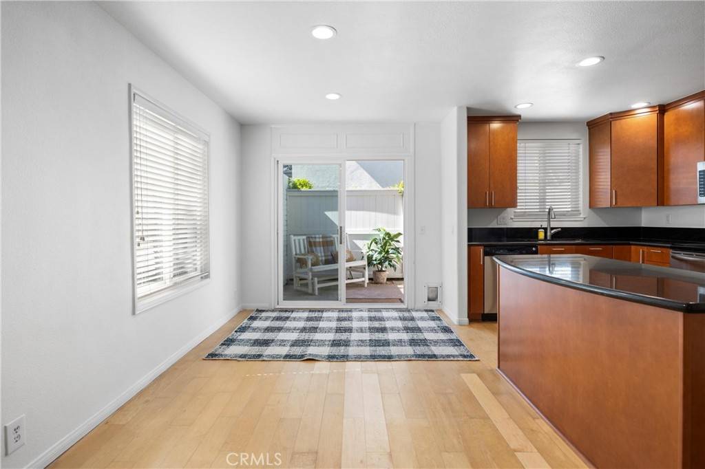 Newport Beach, CA 92660,1073 Dover DR