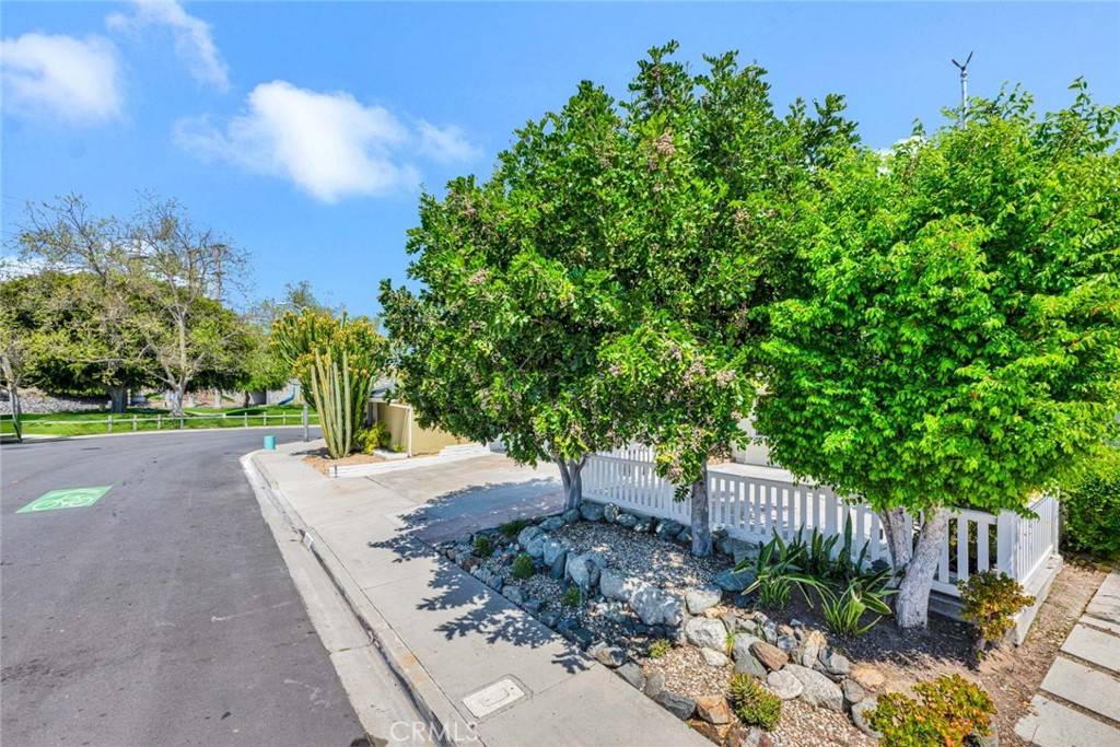 Costa Mesa, CA 92626,3368 California ST