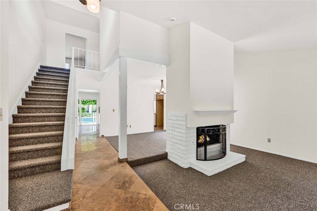 Costa Mesa, CA 92626,3368 California ST