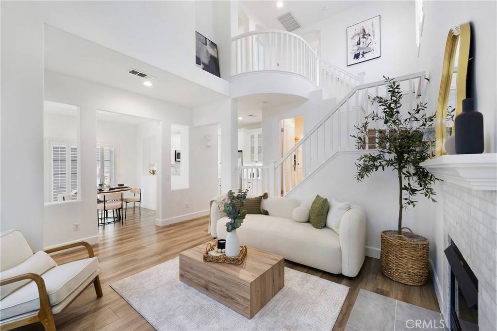 Irvine, CA 92620,210 Garden Gate LN