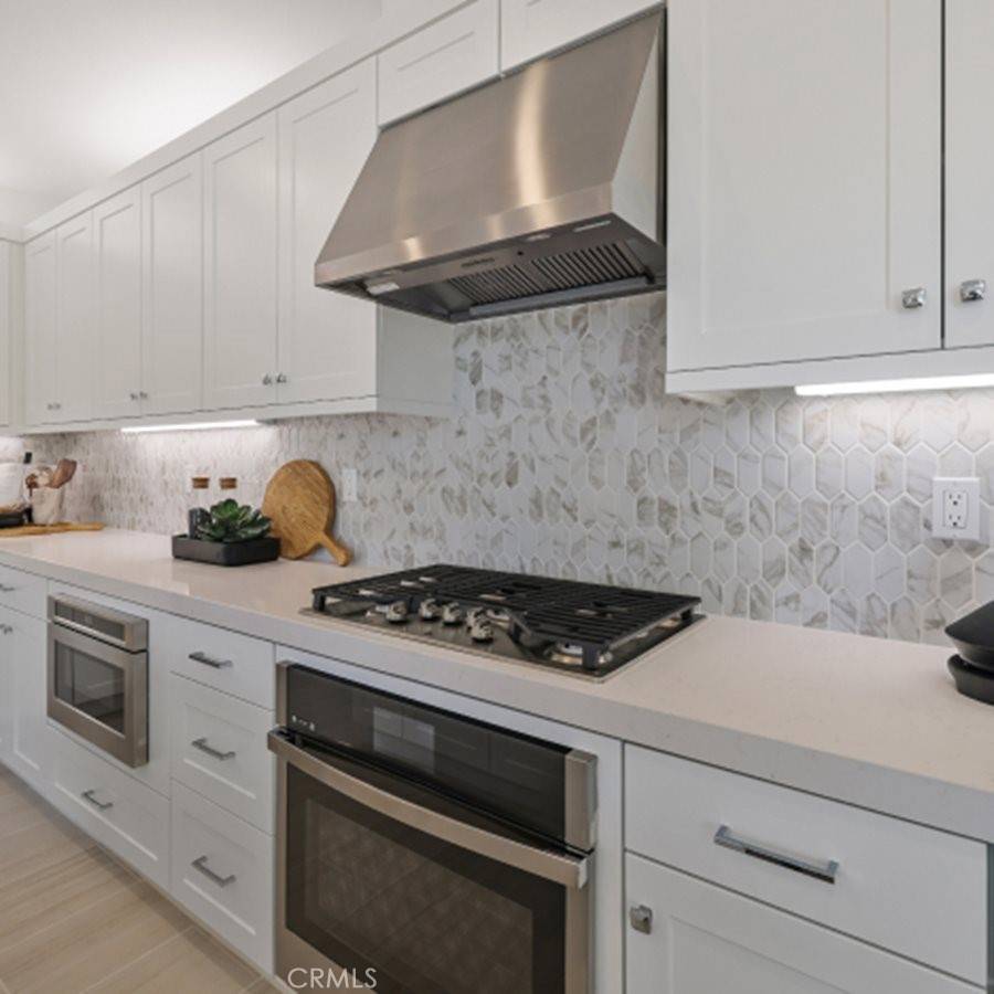 Santa Paula, CA 93060,460 Checkerbloom LN