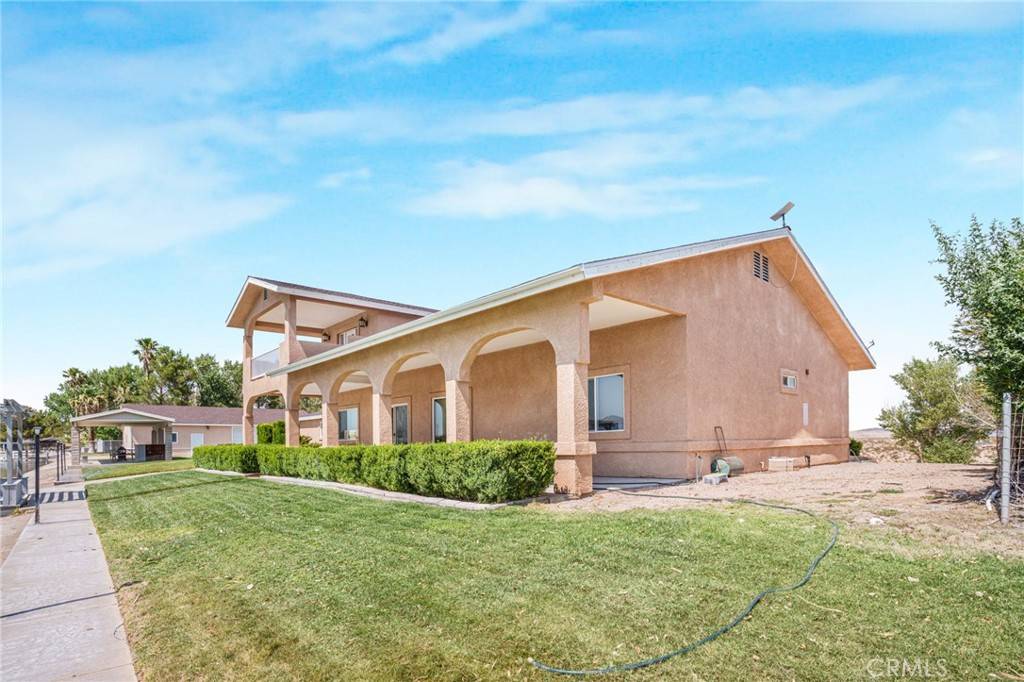 Newberry Springs, CA 92365,37176 Rozanne DR