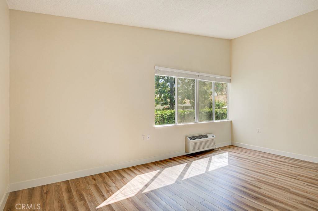 Laguna Woods, CA 92637,523 Calle Aragon #C
