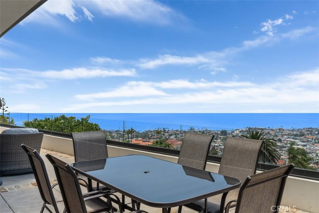 San Clemente, CA 92672,413 E Avenida Cordoba