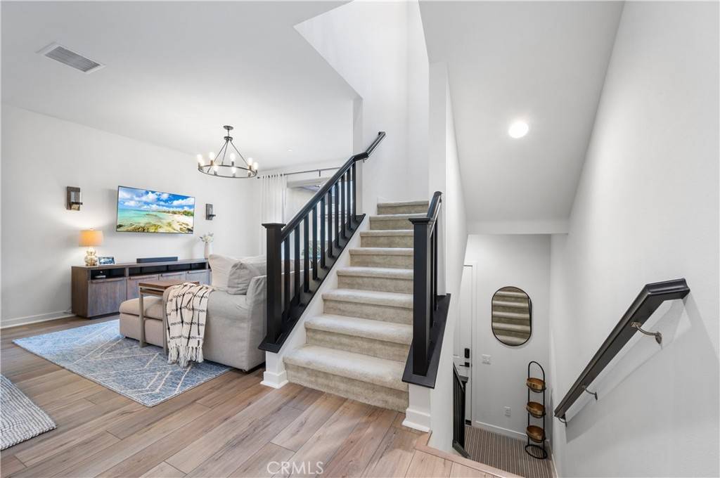 Lake Forest, CA 92610,407 Coyote Pass