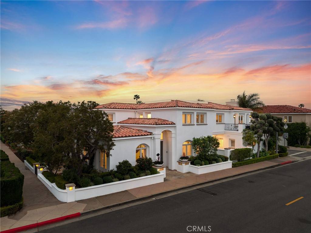 Newport Beach, CA 92663,711 Via Lido Nord