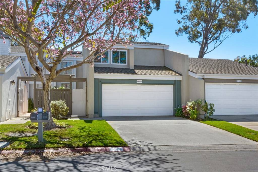 Huntington Beach, CA 92648,19852 Maritime LN