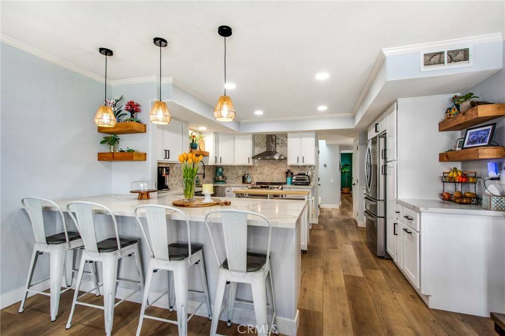 Huntington Beach, CA 92648,19481 Sandcastle LN