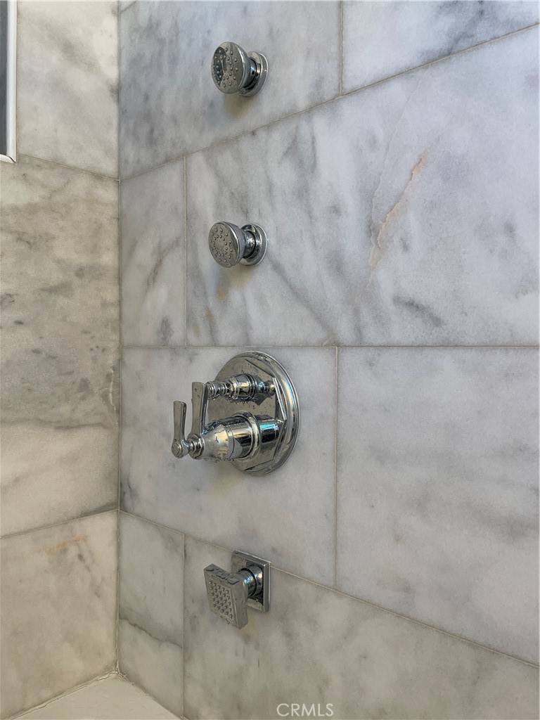 Huntington Beach, CA 92648,222 1/2 9th ST
