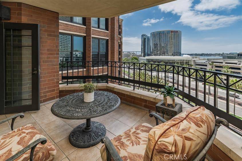 San Diego, CA 92101,500 W Harbor DR #908