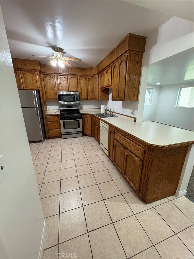 Norwalk, CA 90650,14109 Graystone AVE