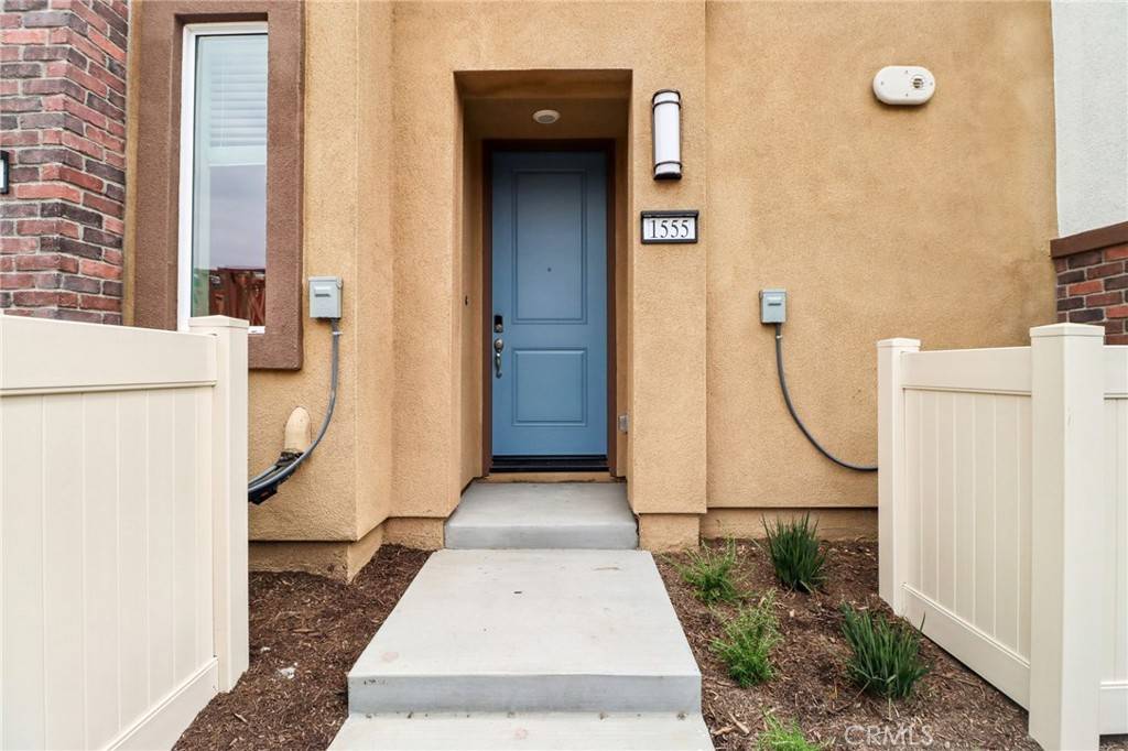 Pomona, CA 91768,1555 Stratus DR