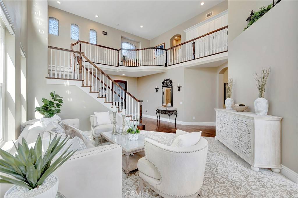Huntington Beach, CA 92648,6300 Forester DR