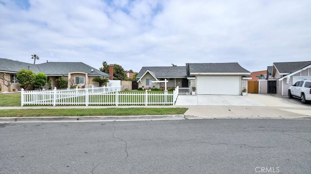 Fountain Valley, CA 92708,11864 Mayflower CIR