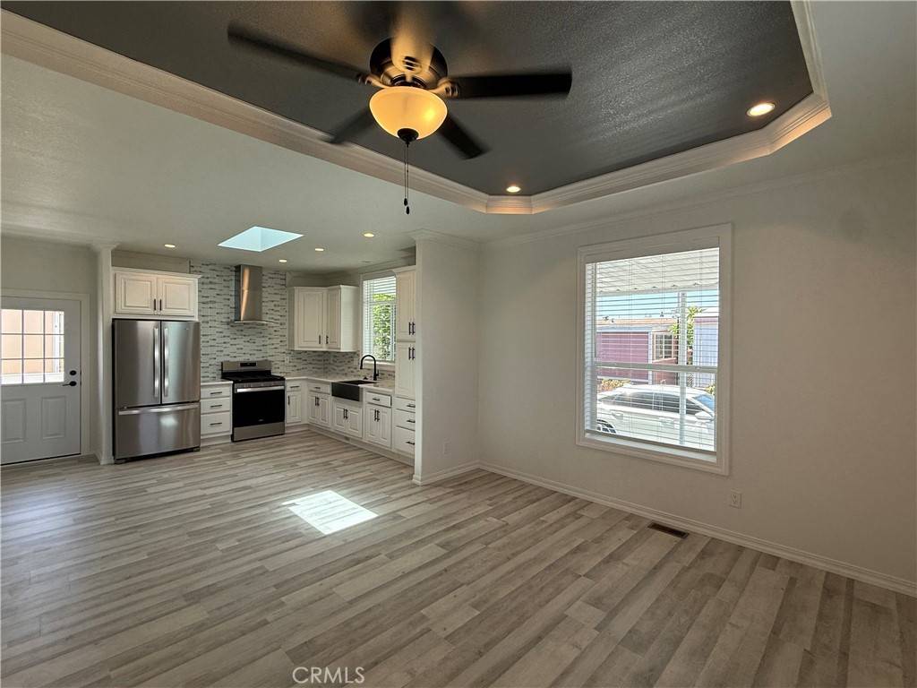 Norwalk, CA 90650,11101 Imperial Highway #122