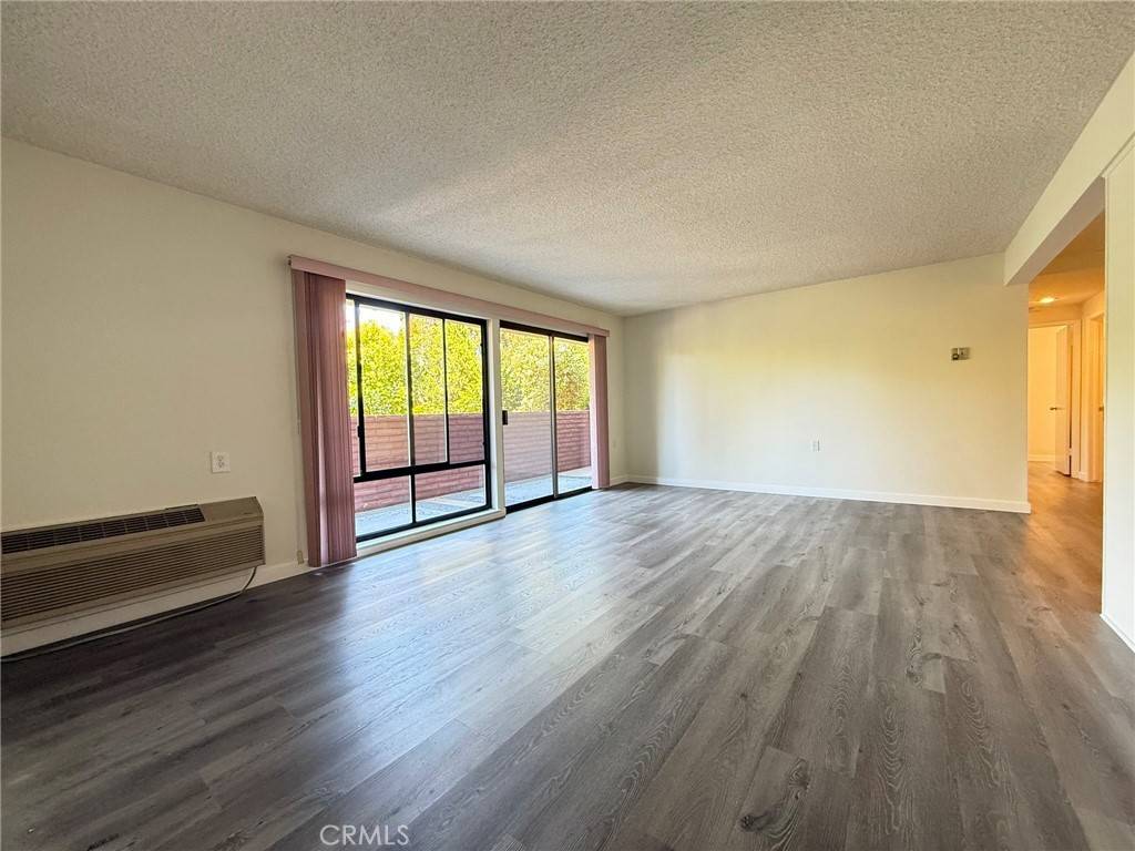 Laguna Woods, CA 92637,851 Ronda Mendoza #B