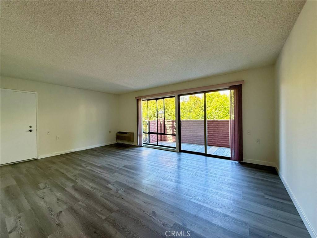 Laguna Woods, CA 92637,851 Ronda Mendoza #B