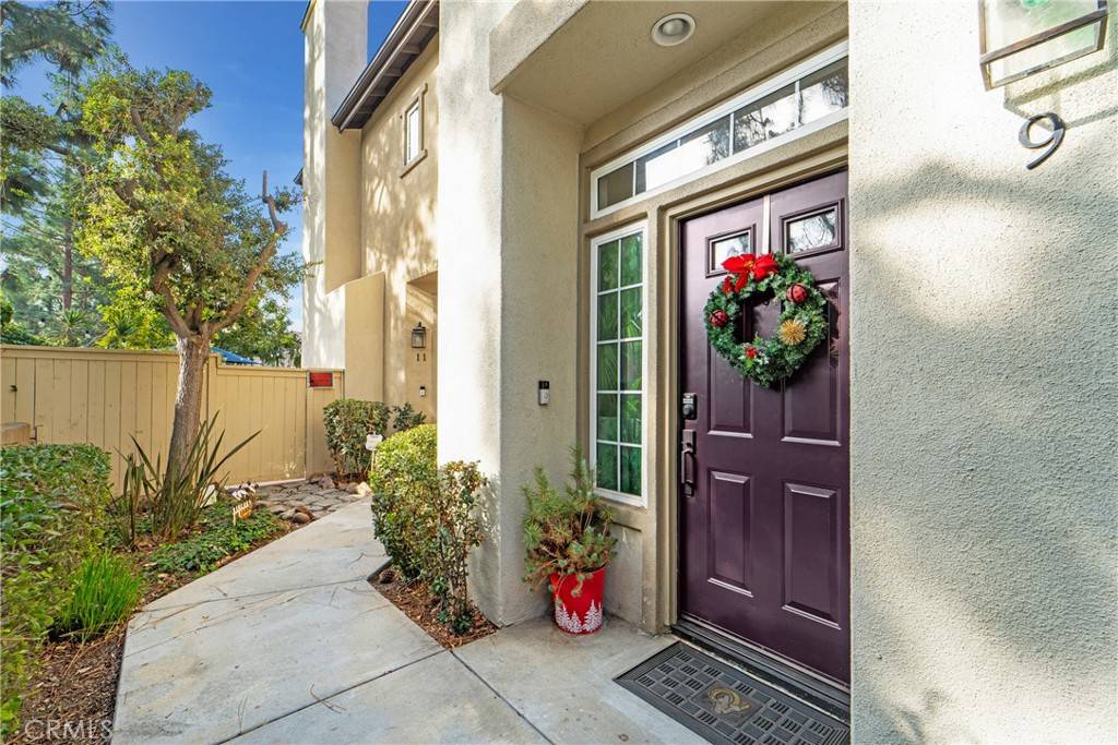 Irvine, CA 92620,9 Darlington