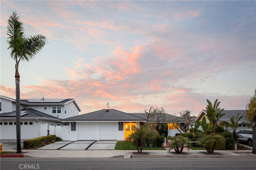 San Clemente, CA 92672,255 Via Socorro