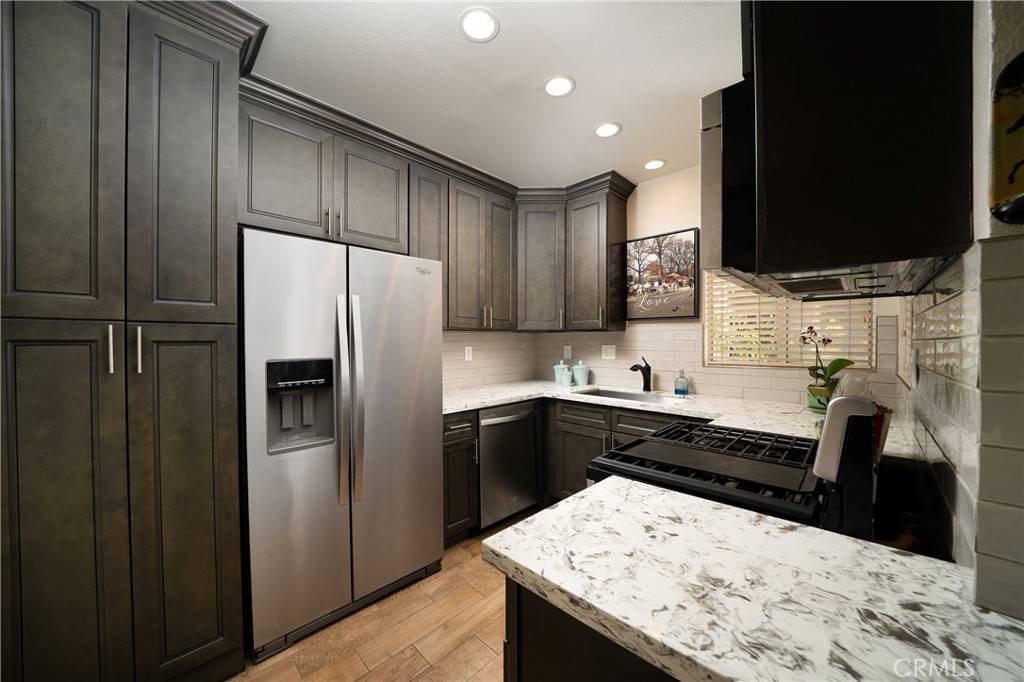 Costa Mesa, CA 92627,260 Victoria St #29