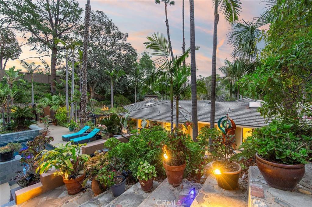 North Tustin, CA 92705,9885 Deerhaven DR