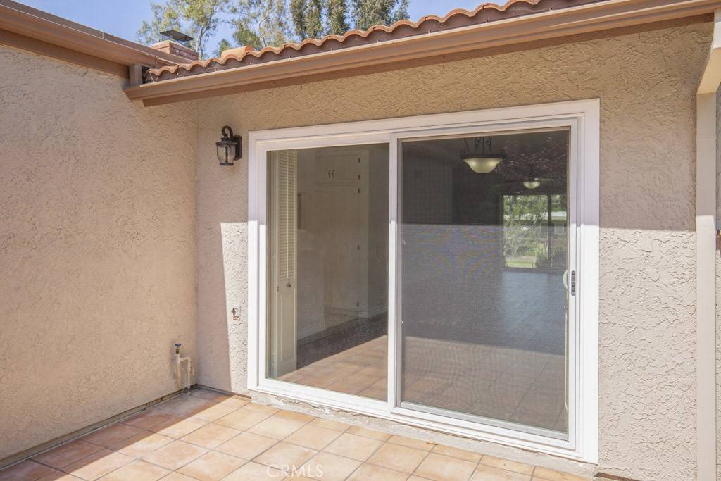 Laguna Woods, CA 92637,3293 San Amadeo #D