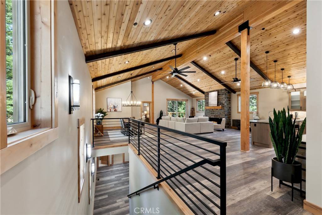 South Lake Tahoe, CA 96150,867 Clement ST