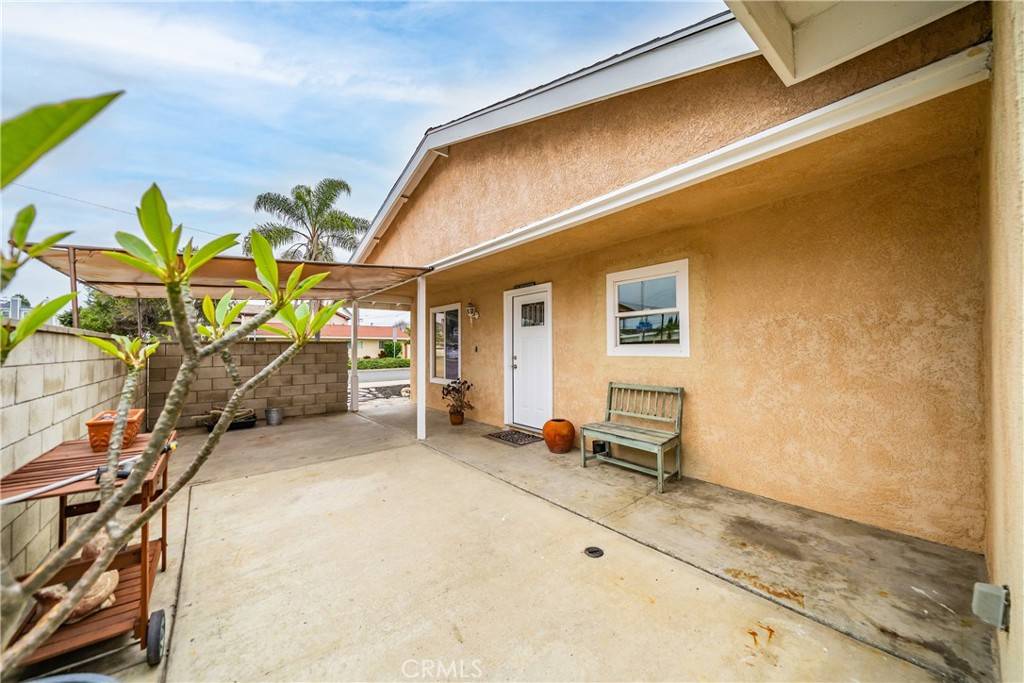 Huntington Beach, CA 92646,9611 Albacore Dr