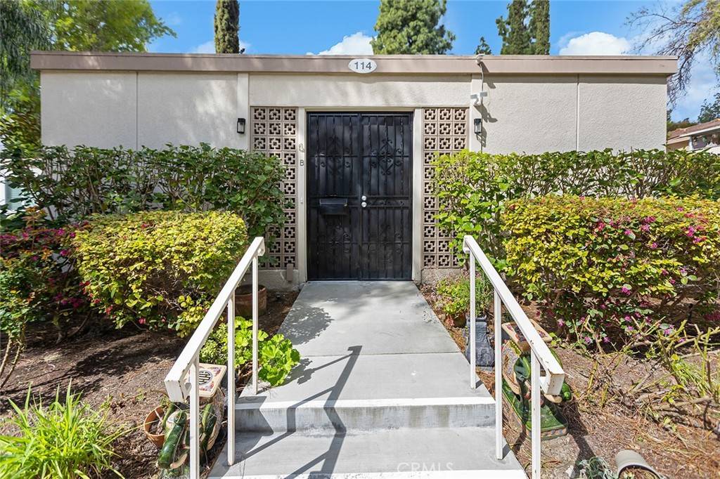 Laguna Woods, CA 92637,114 Via Estrada #B