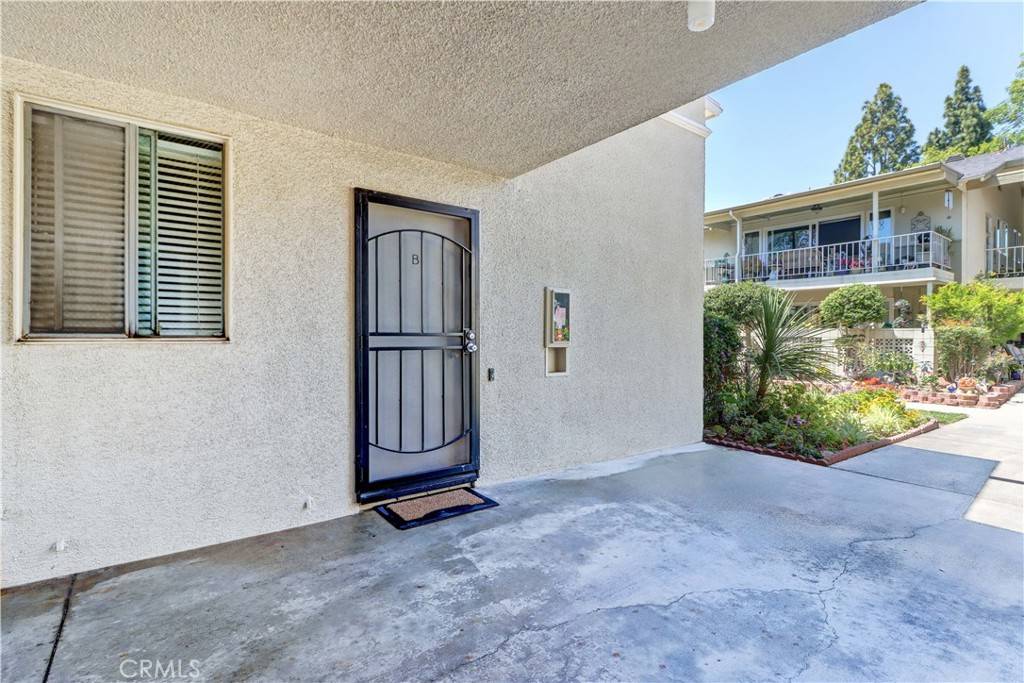 Laguna Woods, CA 92637,382 Avenida Castilla #B
