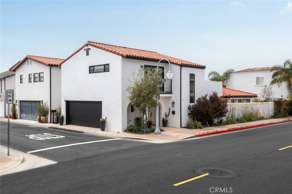 Newport Beach, CA 92663,317 Via Lido Nord