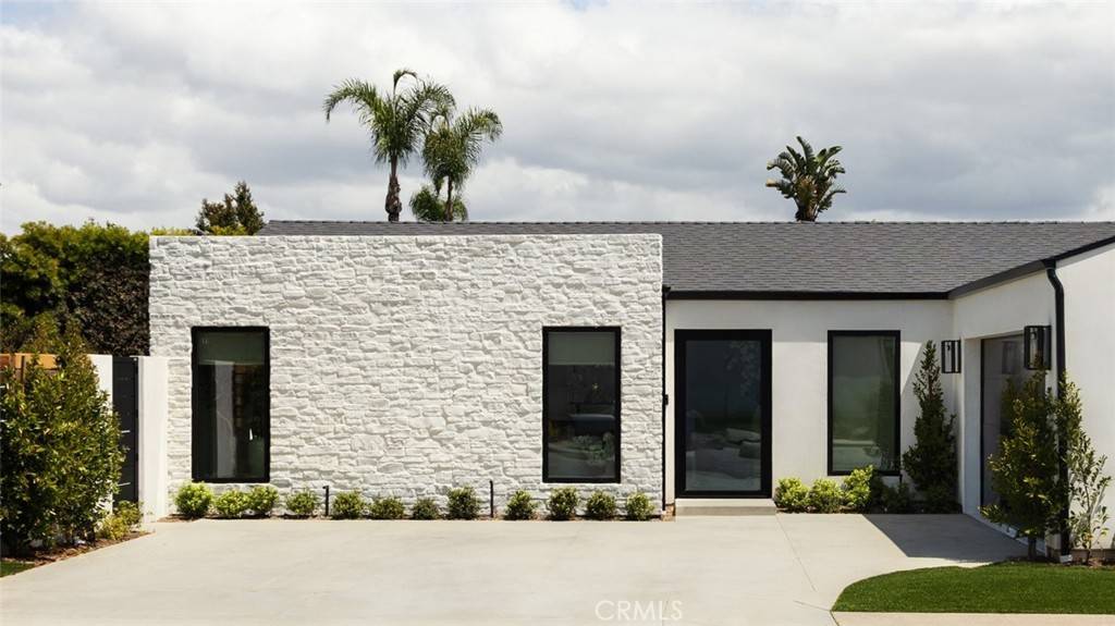 Costa Mesa, CA 92627,286 Cecil PL