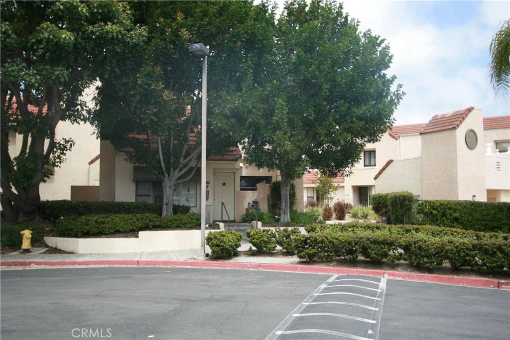 Laguna Niguel, CA 92677,82 Largo ST