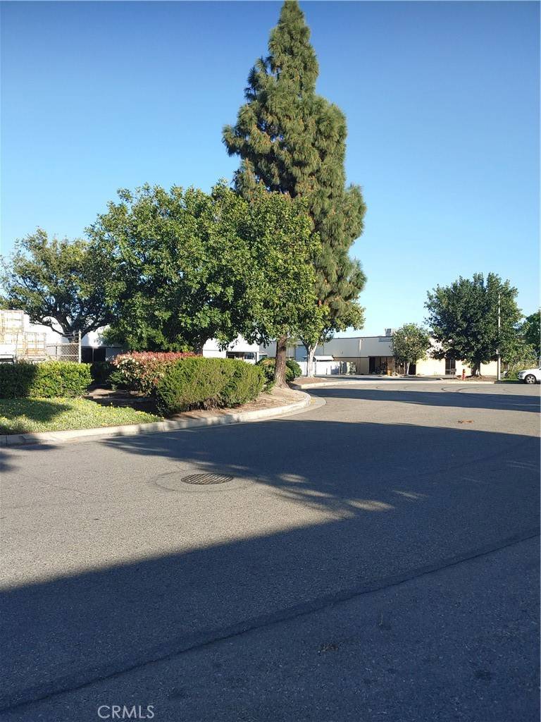 Orange, CA 92867,851 N ELM ST