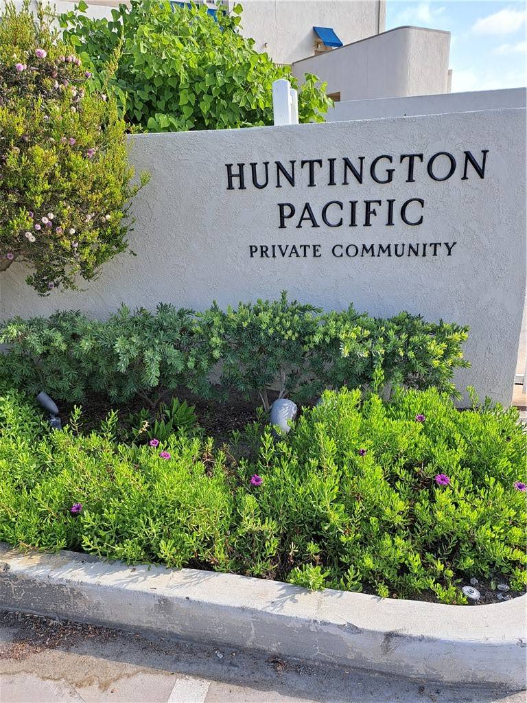 Huntington Beach, CA 92648,711 Pacific Coast HWY #418