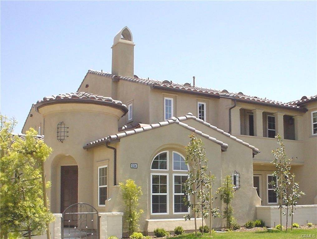 Irvine, CA 92603,234 Terra Cotta