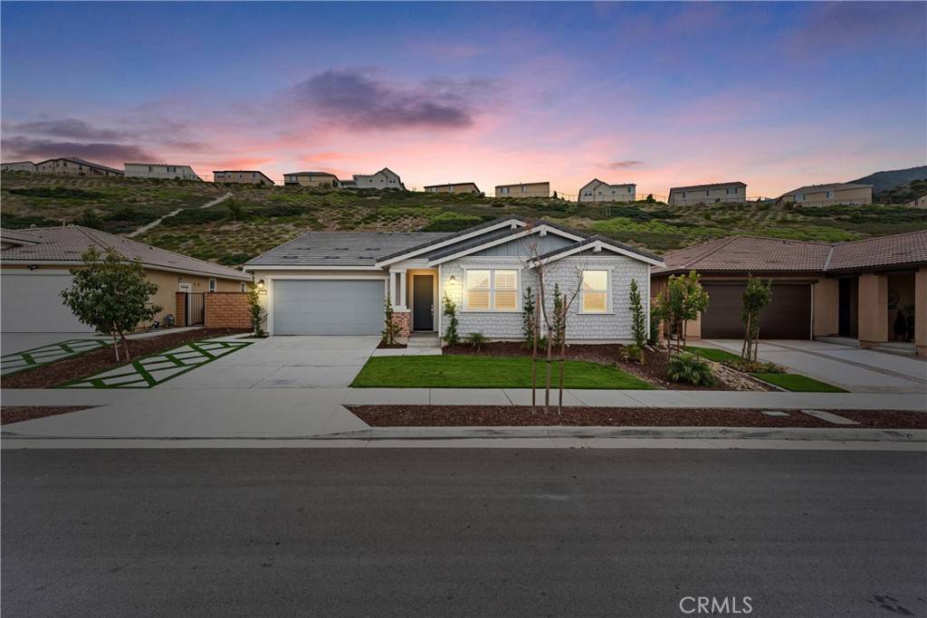 Corona, CA 92882,2710 Santa Fiora DR