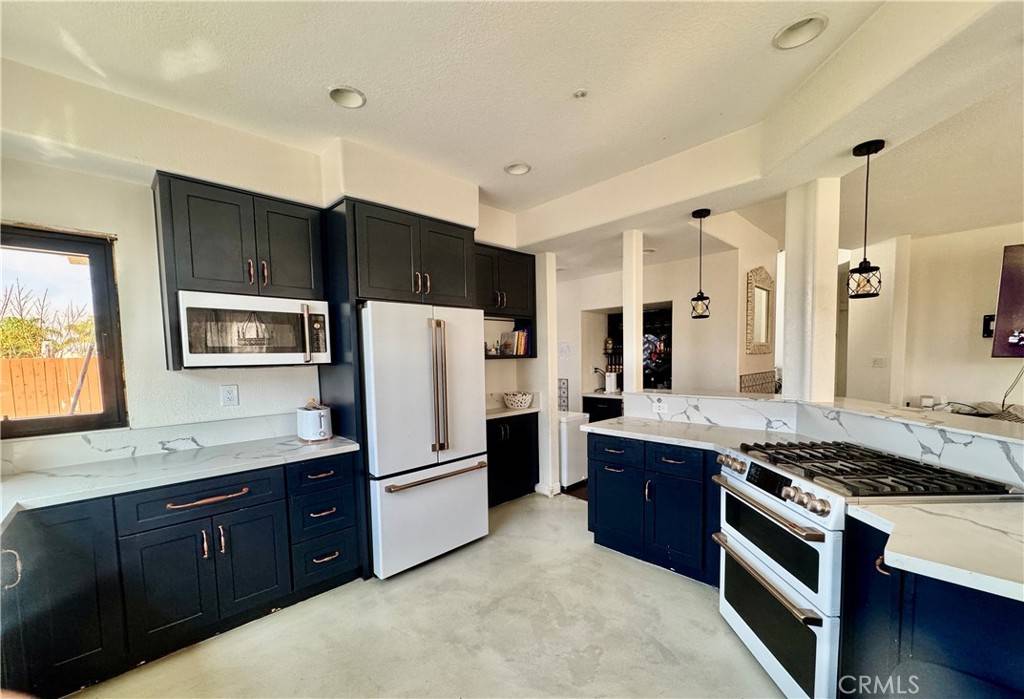 Escondido, CA 92026,2311 Rock Crest Glen