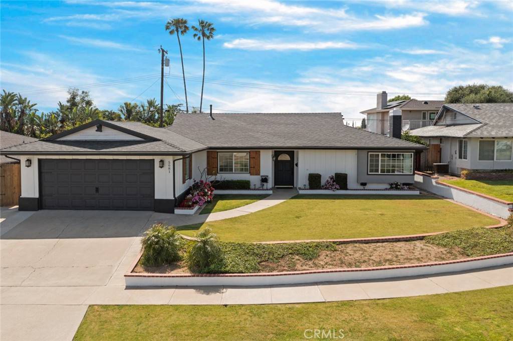 Yorba Linda, CA 92886,5681 Casa Loma AVE