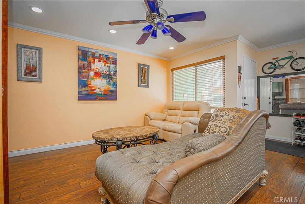 Stanton, CA 90680,10712 Knott AVE