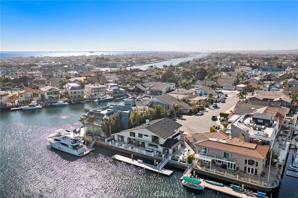 Huntington Beach, CA 92649,16602 Ensign CIR