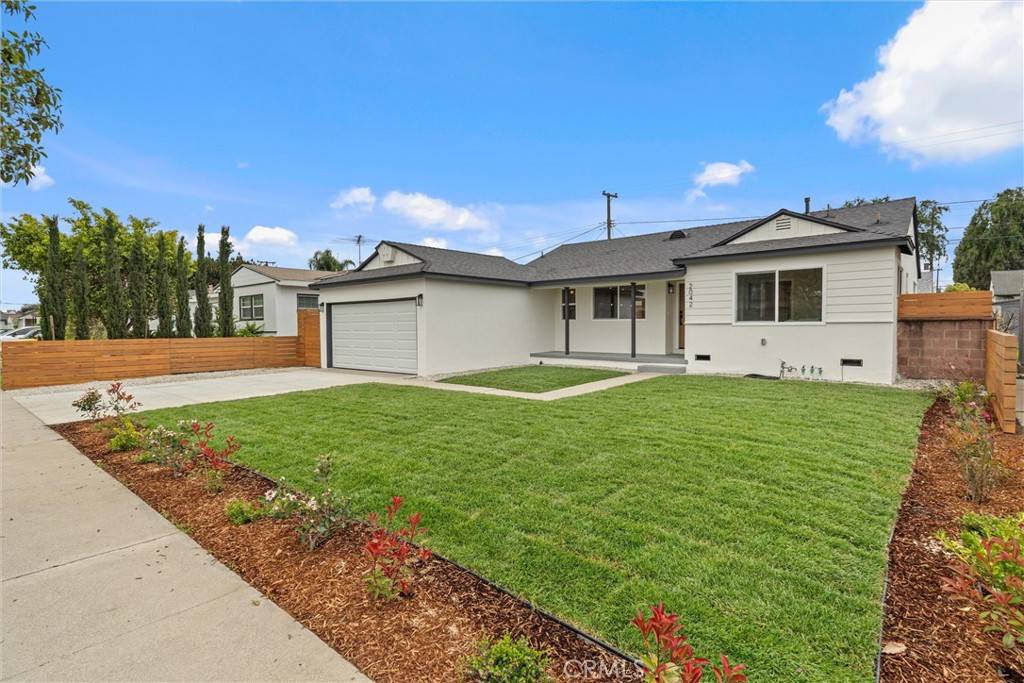 Fullerton, CA 92833,2042 W Porter AVE